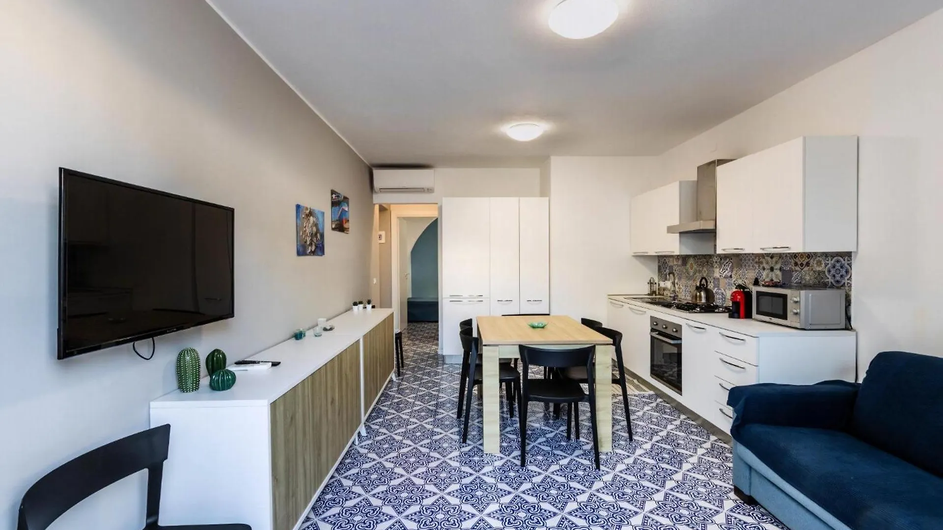 Apartment Ferienwohnung La Maiolica In Lido Di Noto
